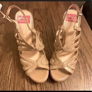 Jessica Simpson platform heels. Like new